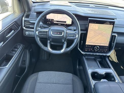 Certified 2025 GMC Acadia Elevation image 15