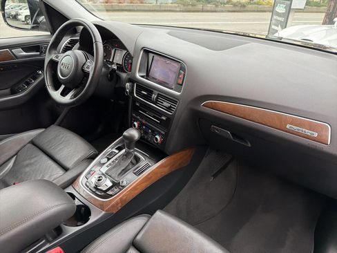 Used 2014 Audi Q5 2.0T Premium Plus w/ Premium Plus Package image 21