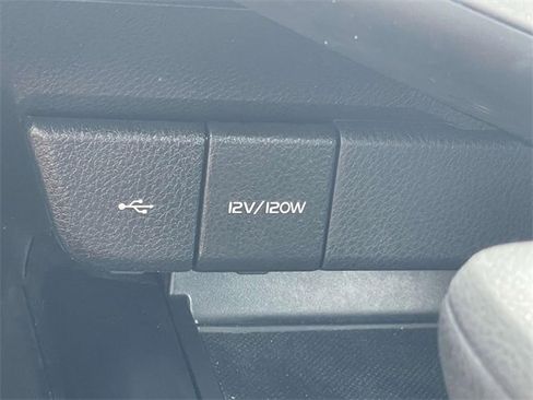 Used 2020 Toyota Camry LE image 22