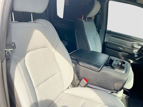 Used 2021 RAM 1500 Big Horn image 25