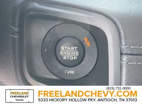 Used 2024 Jeep Wrangler Unlimited Rubicon AWD/4WD image 32