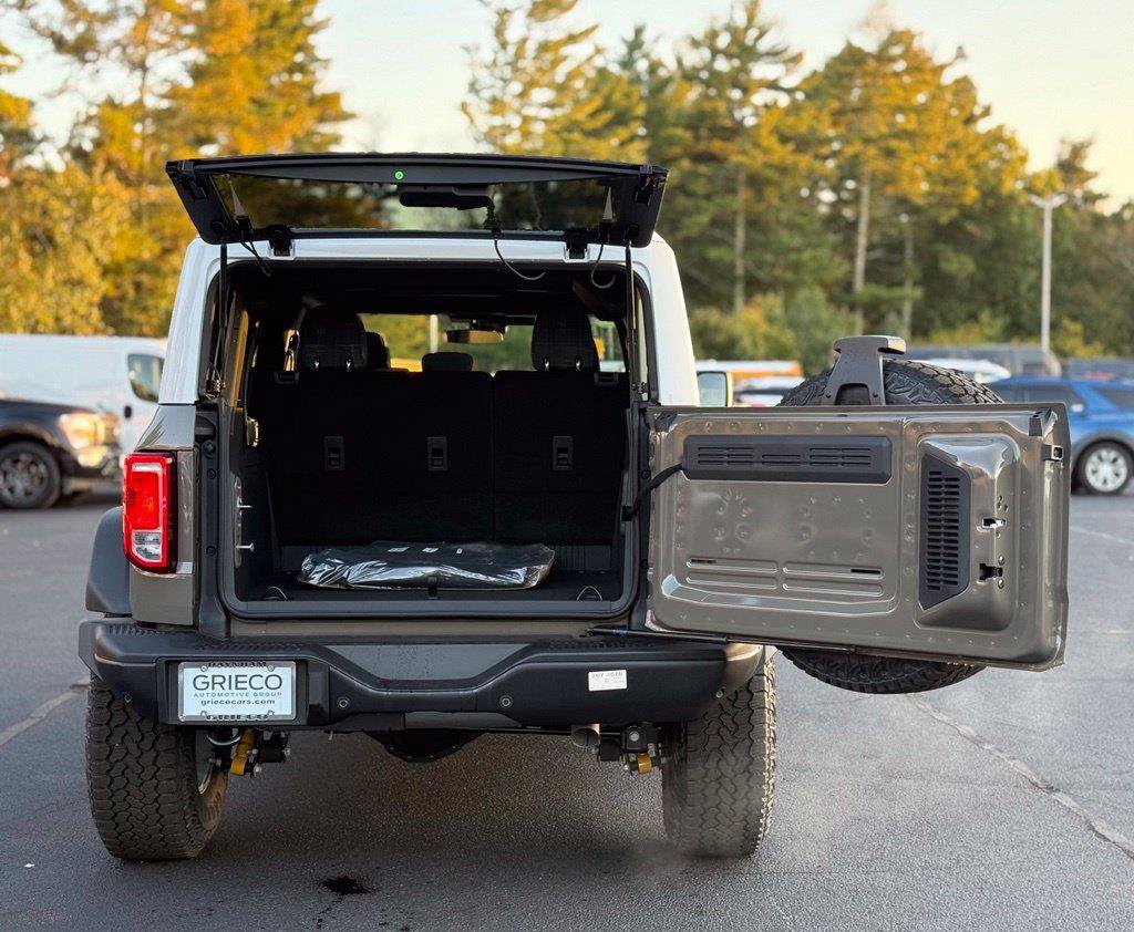 New 2026 Ford Bronco Heritage Edition AWD/4WD image 6