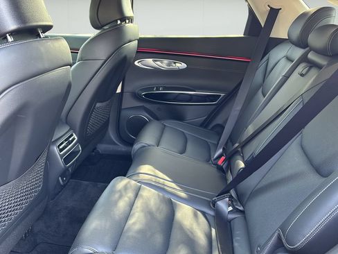 Used 2026 Genesis GV70 2.5T AWD/4WD image 16