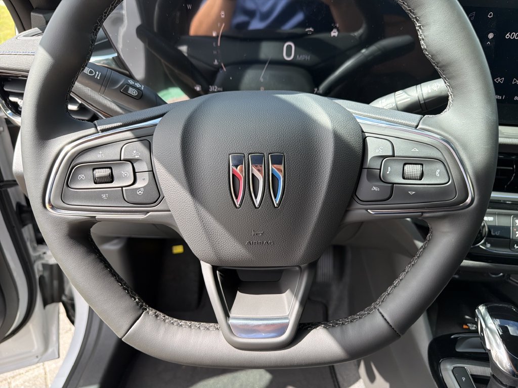 New 2026 Buick Envista Sport Touring w/ Convenience I Package FWD image 28