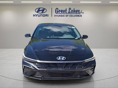New 2026 Hyundai Elantra SE FWD image 8