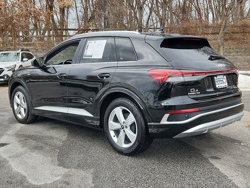 Used 2024 Audi Q4 e-tron Premium Plus image 4