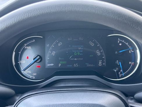 Certified 2025 Toyota RAV4 XLE image 26