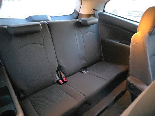 Used 2011 Chevrolet Traverse LT w/ Personal Connectivity Package AWD/4WD image 11