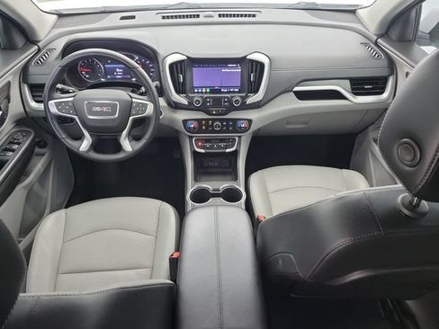 Used 2024 GMC Terrain SLT FWD image 16