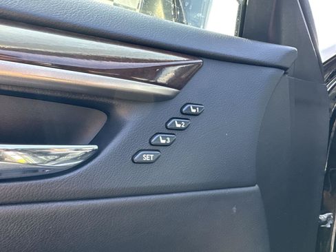 Used 2014 Lexus ES 350 w/ Premium Package FWD image 14