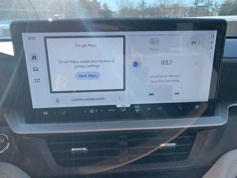 Certified 2025 Ford Explorer Platinum w/ LUX Leather Package image 25