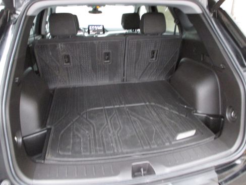 Used 2023 Chevrolet Blazer LT w/ Convenience Package image 10