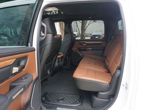 Used 2021 RAM 1500 Limited AWD/4WD image 15