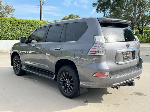 Used 2023 Lexus GX 460 Premium w/ Premium Package AWD/4WD image 5