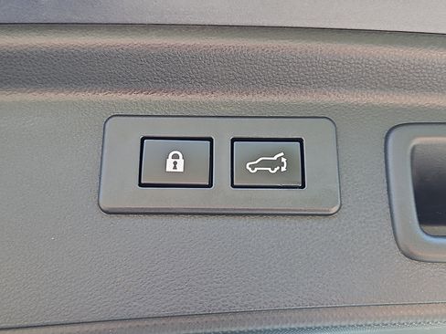 Certified 2023 Subaru Forester Limited AWD/4WD image 15