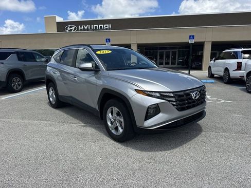 Certified 2023 Hyundai Tucson SEL AWD/4WD image 4