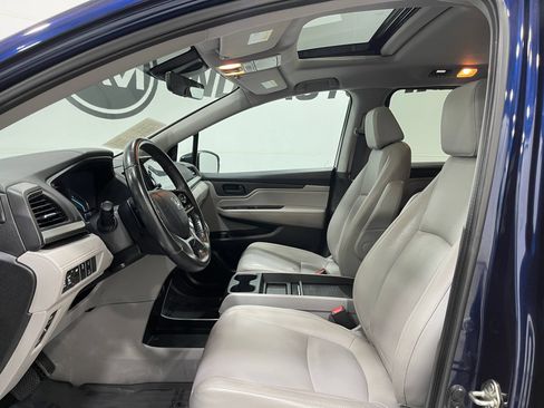Used 2019 Honda Odyssey EX-L image 12