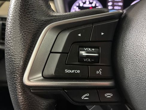 Certified 2022 Subaru Outback Limited image 25