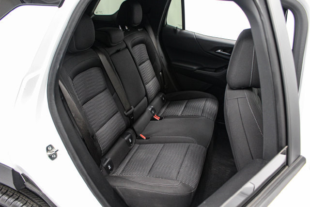 Used 2025 Chevrolet Equinox LT w/ Safety and Technology Package AWD/4WD image 14