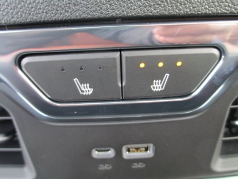 New 2026 GMC Sierra 2500 Denali Ultimate w/ Max Trailering Package image 13