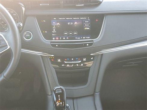 Certified 2023 Cadillac XT5 Luxury w/ LPO, Floor Liner Package image 30