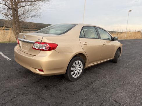 Used 2012 Toyota Corolla LE image 10