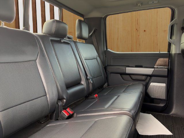 Used 2024 Ford F350 Lariat w/ Lariat Ultimate Package AWD/4WD image 21