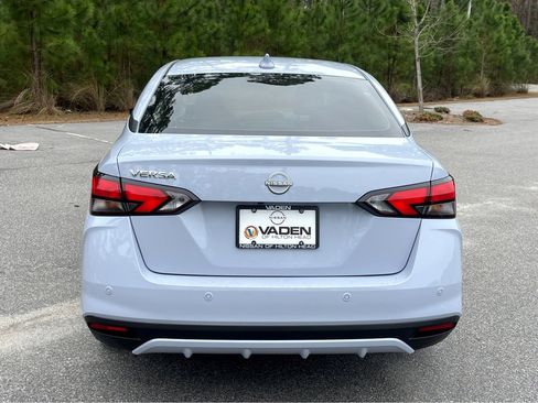 New 2025 Nissan Versa SR w/ Lighting Package image 6