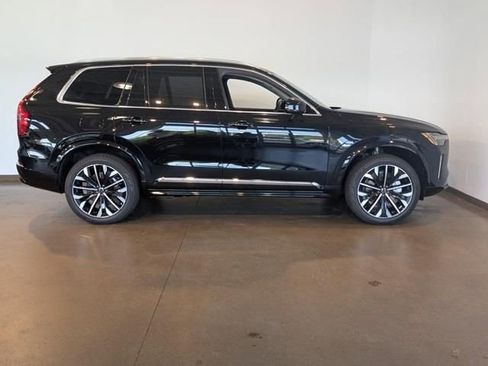 New 2026 Volvo XC90 B6 Ultra w/ Protection Package AWD/4WD image 6