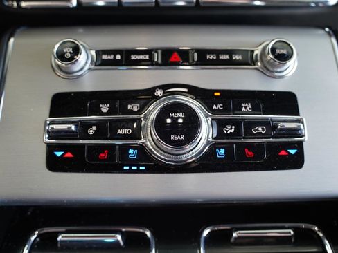 Used 2023 Lincoln Aviator Reserve w/ Equipment Group 201A image 22