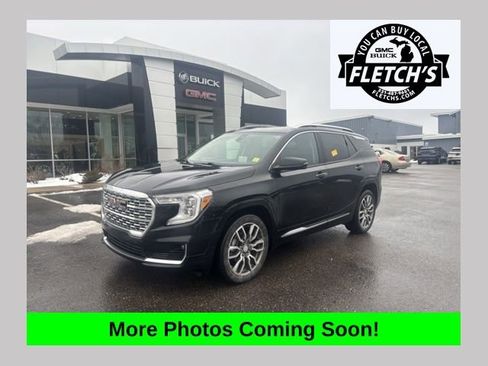 Used 2022 GMC Terrain Denali w/ Denali Premium Package image 1