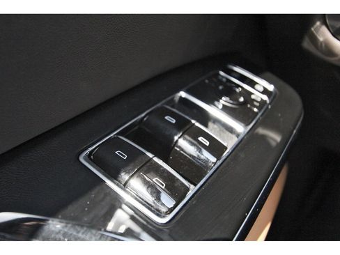 New 2026 Cadillac Escalade ESV Luxury w/ Touring Package AWD/4WD image 15