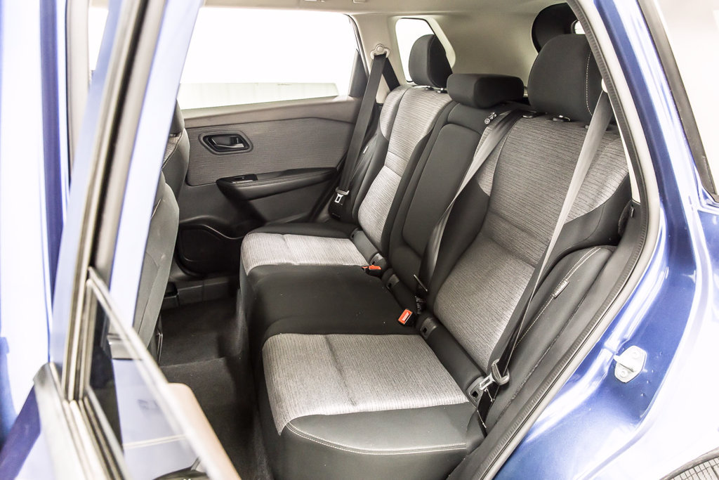 Used 2021 Nissan Rogue S FWD image 29