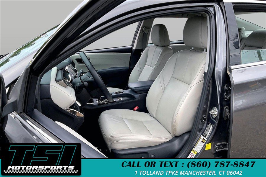 Used 2013 Toyota Avalon XLE Premium FWD image 25