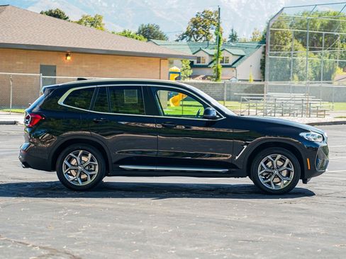 Used 2023 BMW X3 xDrive30i w/ Premium Package image 4