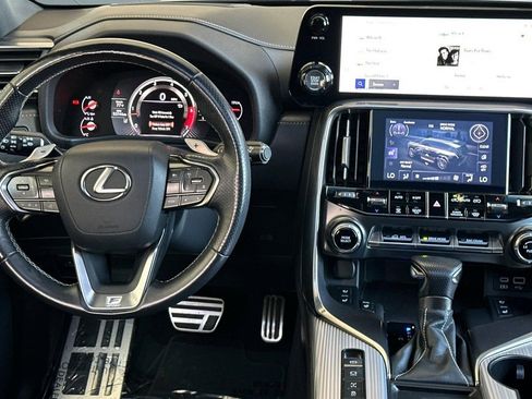Used 2022 Lexus LX 600 F Sport w/ Accessory Package (Z1) AWD/4WD image 25