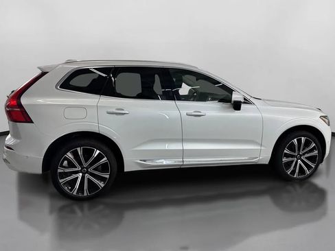 Used 2023 Volvo XC60 B5 Ultimate w/ Climate Package AWD/4WD image 11