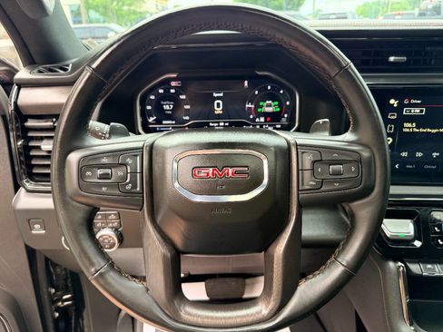 Used 2024 GMC Sierra 1500 AT4 w/ Technology Package AWD/4WD image 22