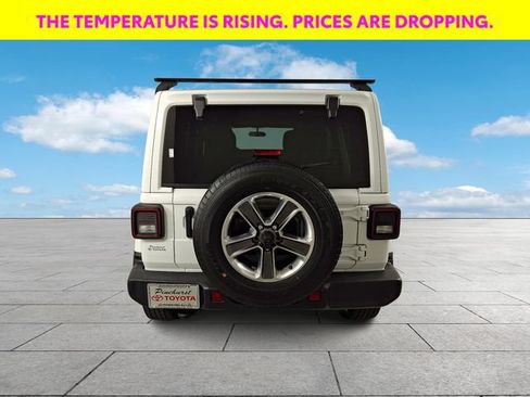 Used 2021 Jeep Wrangler Unlimited Sahara AWD/4WD image 7