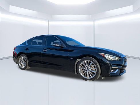 Used 2018 INFINITI Q50 Luxe w/ Cargo Package (L95) image 1