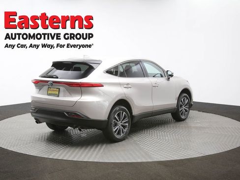 Used 2024 Toyota Venza LE image 40