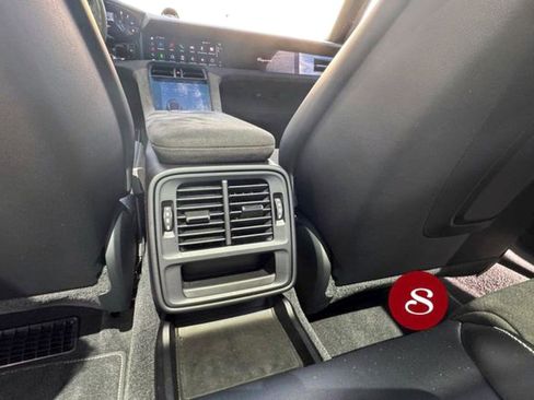 Used 2023 Porsche Taycan GTS image 18