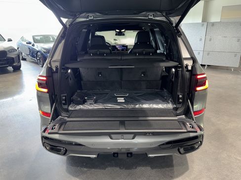 New 2026 BMW X7 xDrive40i w/ M Sport Package image 12