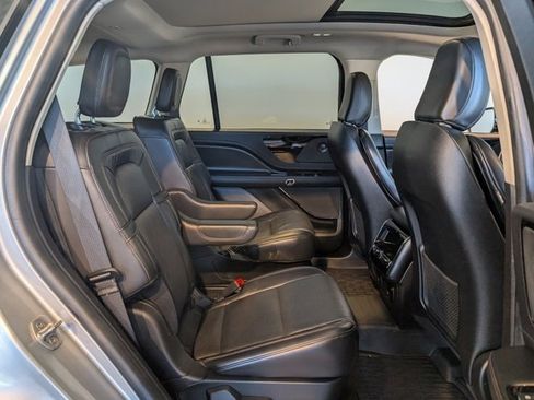 Used 2021 Lincoln Aviator Reserve w/ Elements Package Plus image 26
