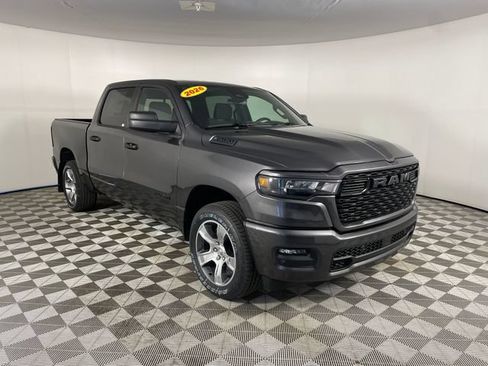 New 2026 RAM 1500 Express AWD/4WD image 14