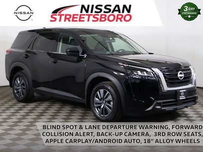 Used 2024 Nissan Pathfinder S