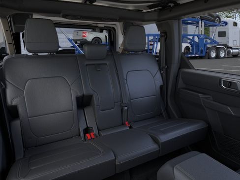 New 2026 Ford Bronco Badlands AWD/4WD image 11
