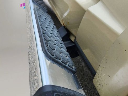 Used 2017 RAM 1500 Laramie Longhorn AWD/4WD image 13