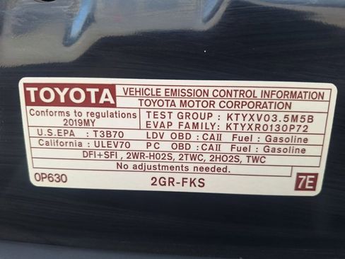 Used 2019 Toyota Avalon XLE w/ Carpet Mat Package FWD image 19