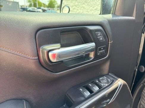 Used 2020 GMC Sierra 1500 AT4 w/ AT4 Premium Package AWD/4WD image 12